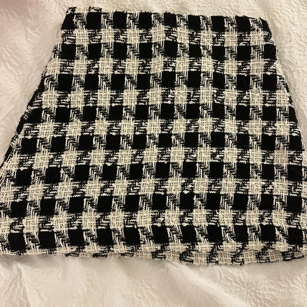 H&M Monochrome Tweed Skirt